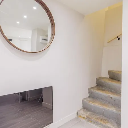 Amazing 2br6p - Bastillevoltaire