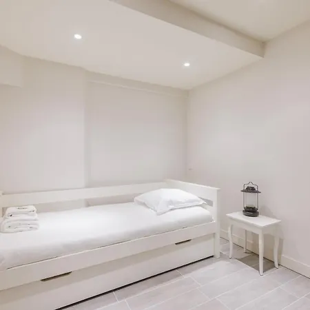 Amazing 2br6p - Bastillevoltaire