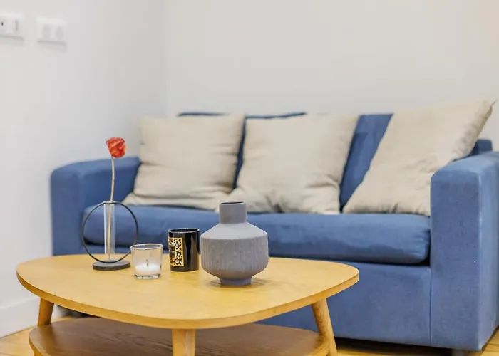 Apartmán Amazing 2br6p - Bastillevoltaire *
